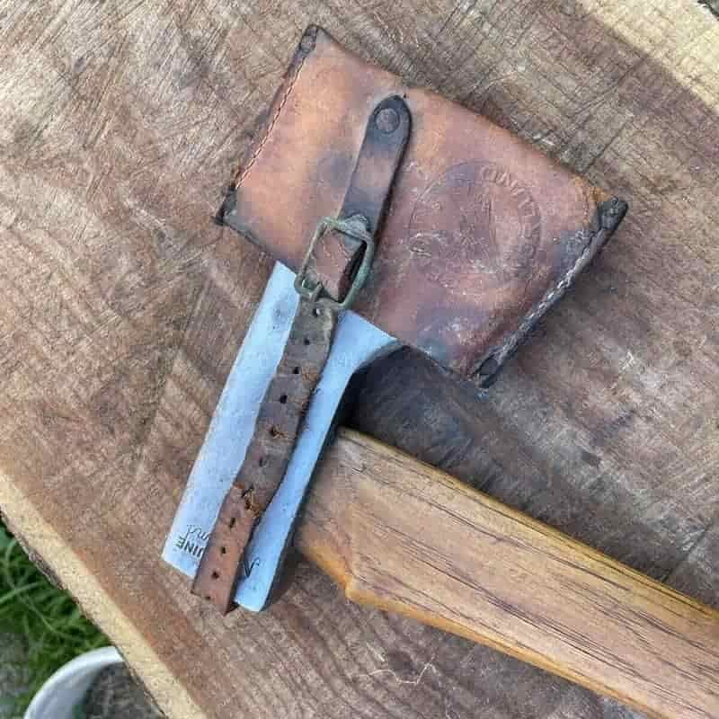Guide to Axe and Hatchet Sheaths