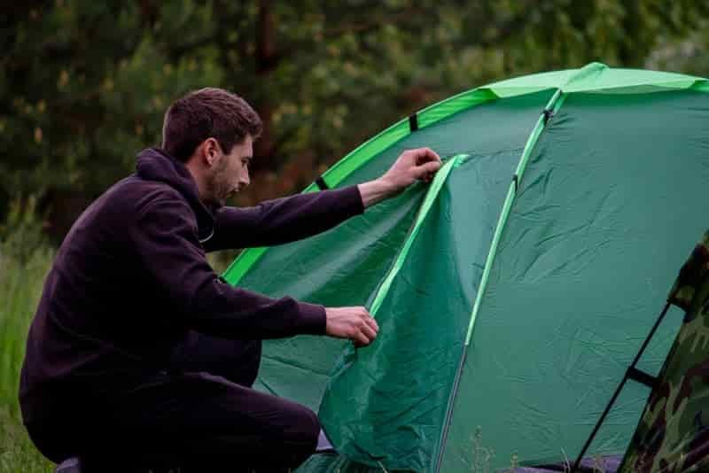 how to lock a tent
