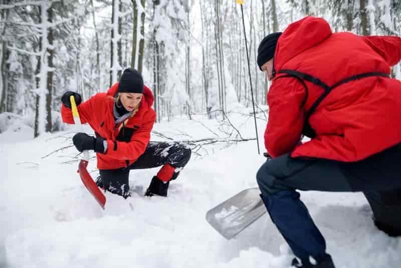 waterproof winter jacket with insulation for activities