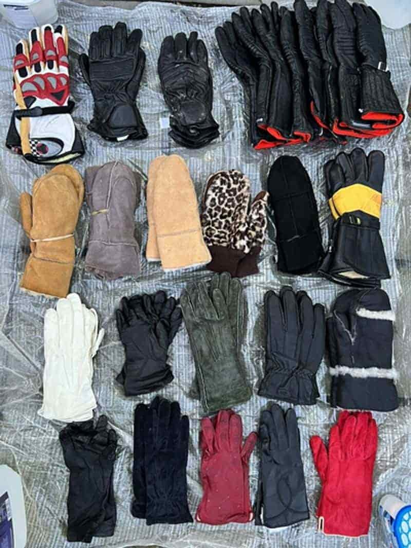 different types of gloves